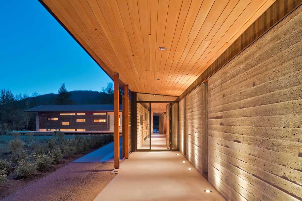 John Dodge Residence in Jackson, Wyoming by Dynia Architects